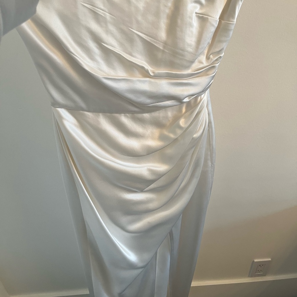 Sau Lee Priyanka Dress in Ivory - Picture 3 of 3